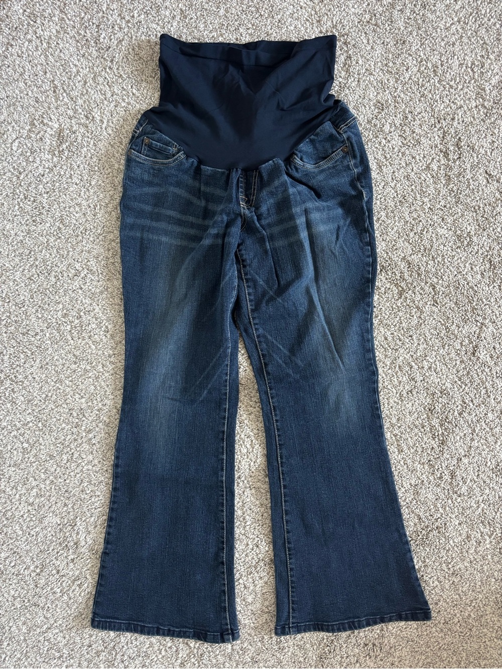 blue maternity jeans w/ navy waistband